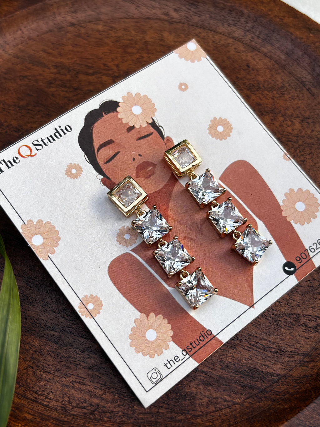 CORE DIAMOND LONG EARRINGS