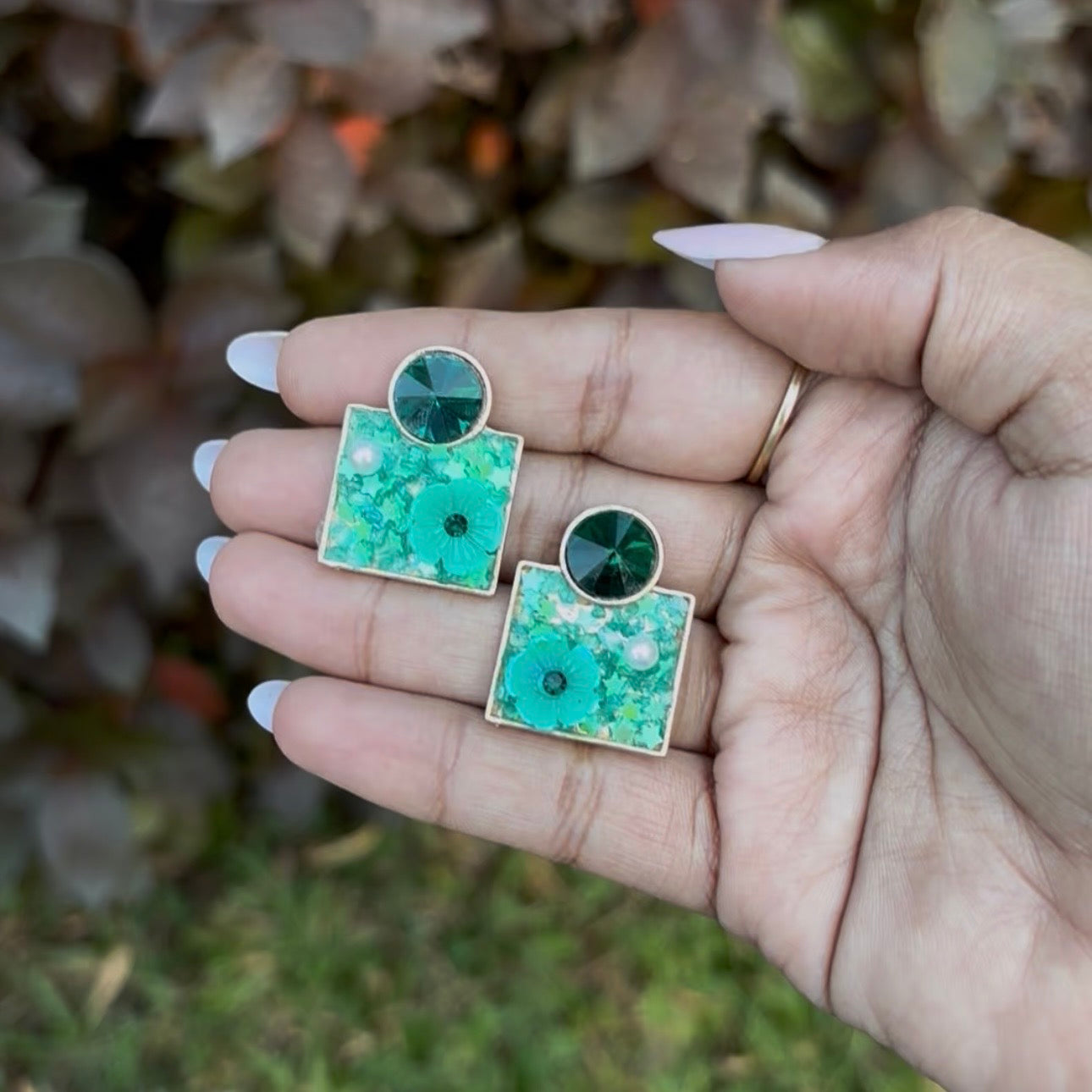 KOREAN EARRING (SQUARE SHAPED)