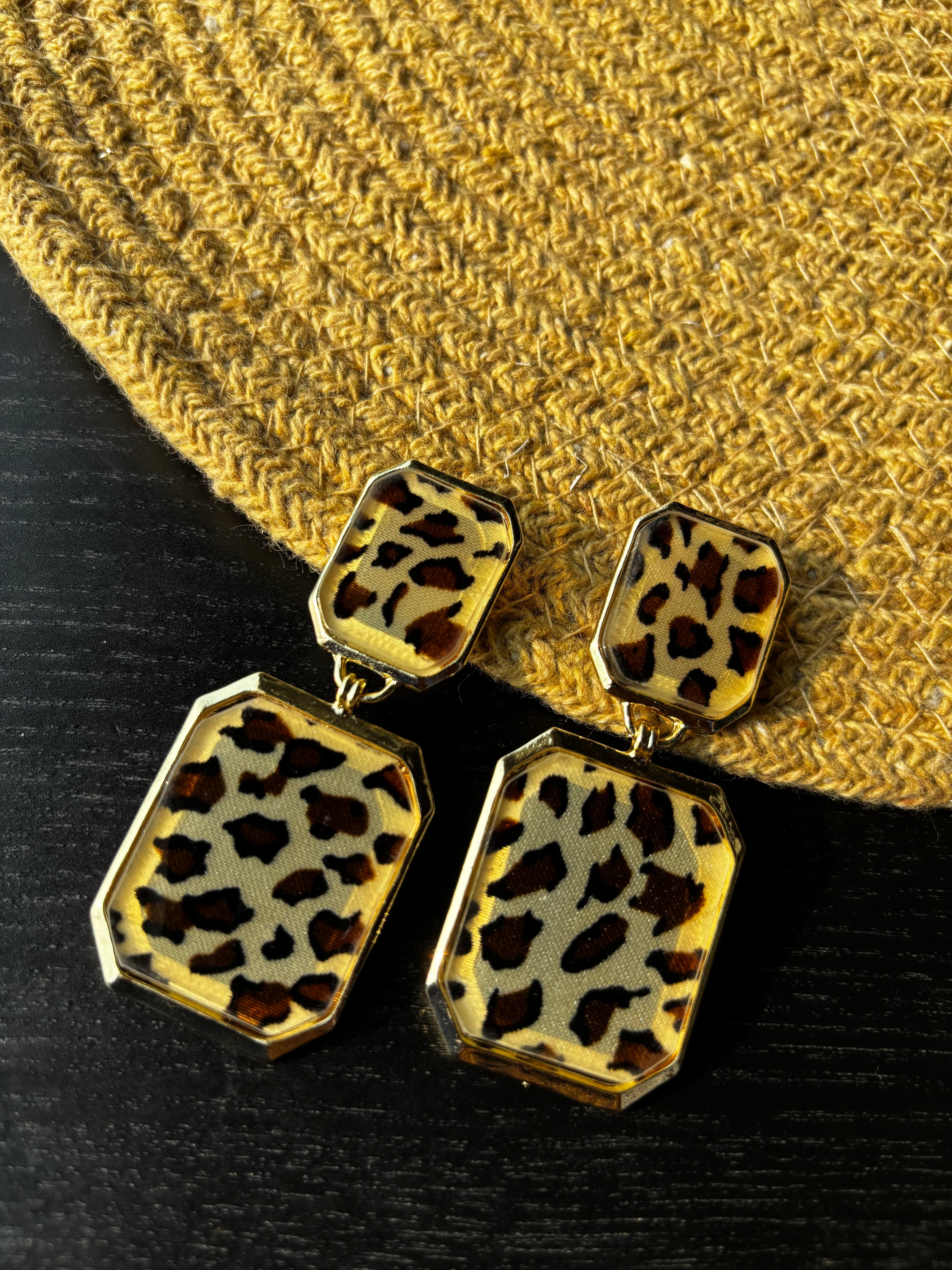 SAFARI SIREN EARRING