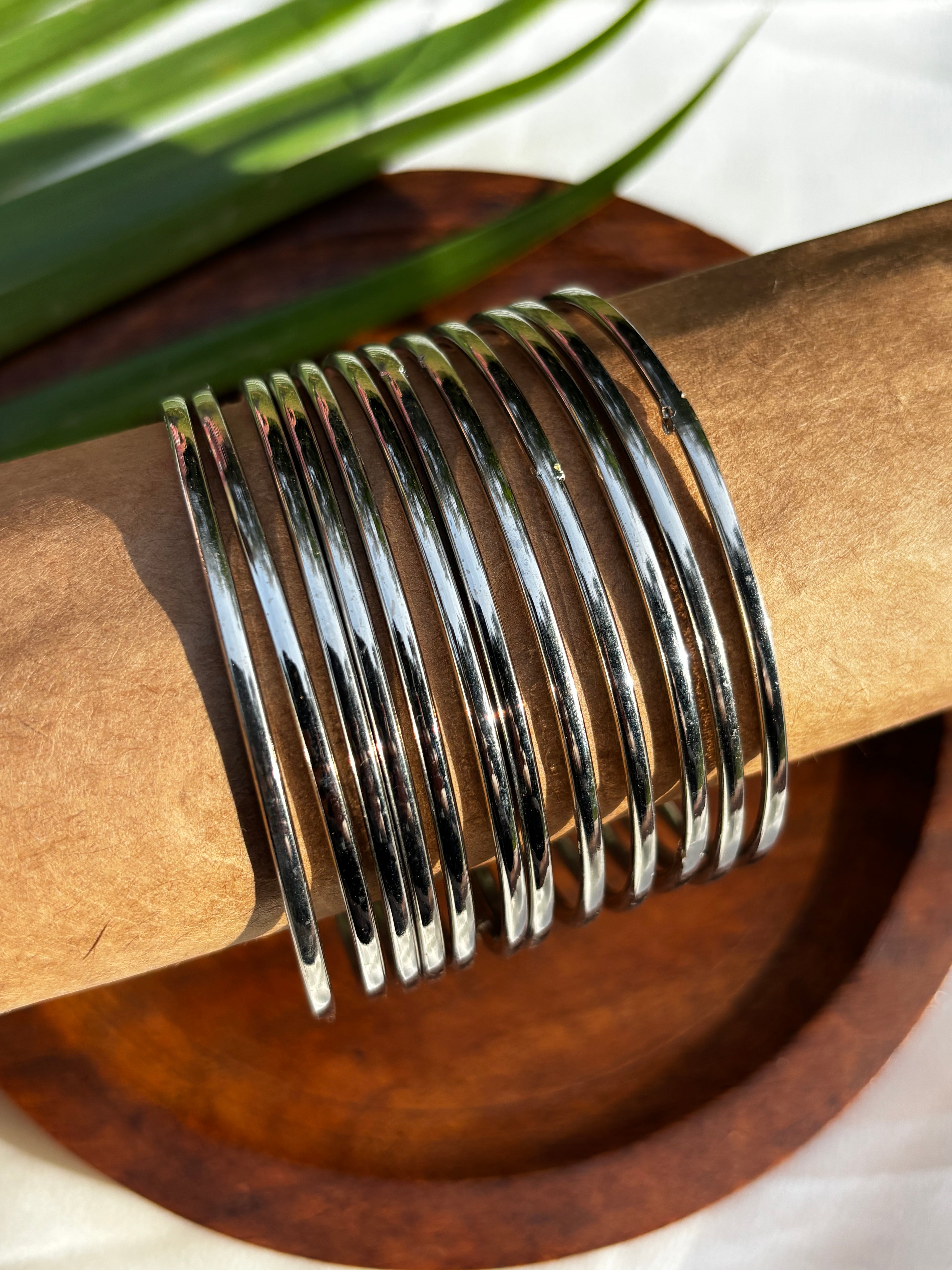 METAL PREMIUM BANGLE (SET OF 12)