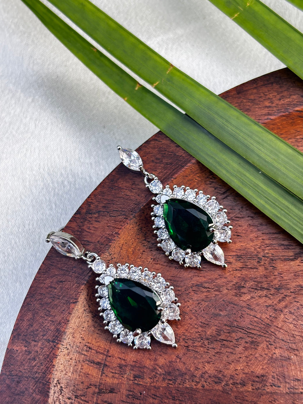 AMERICAN DIAMOND STATEMENT EARRING (SILVER BODY)