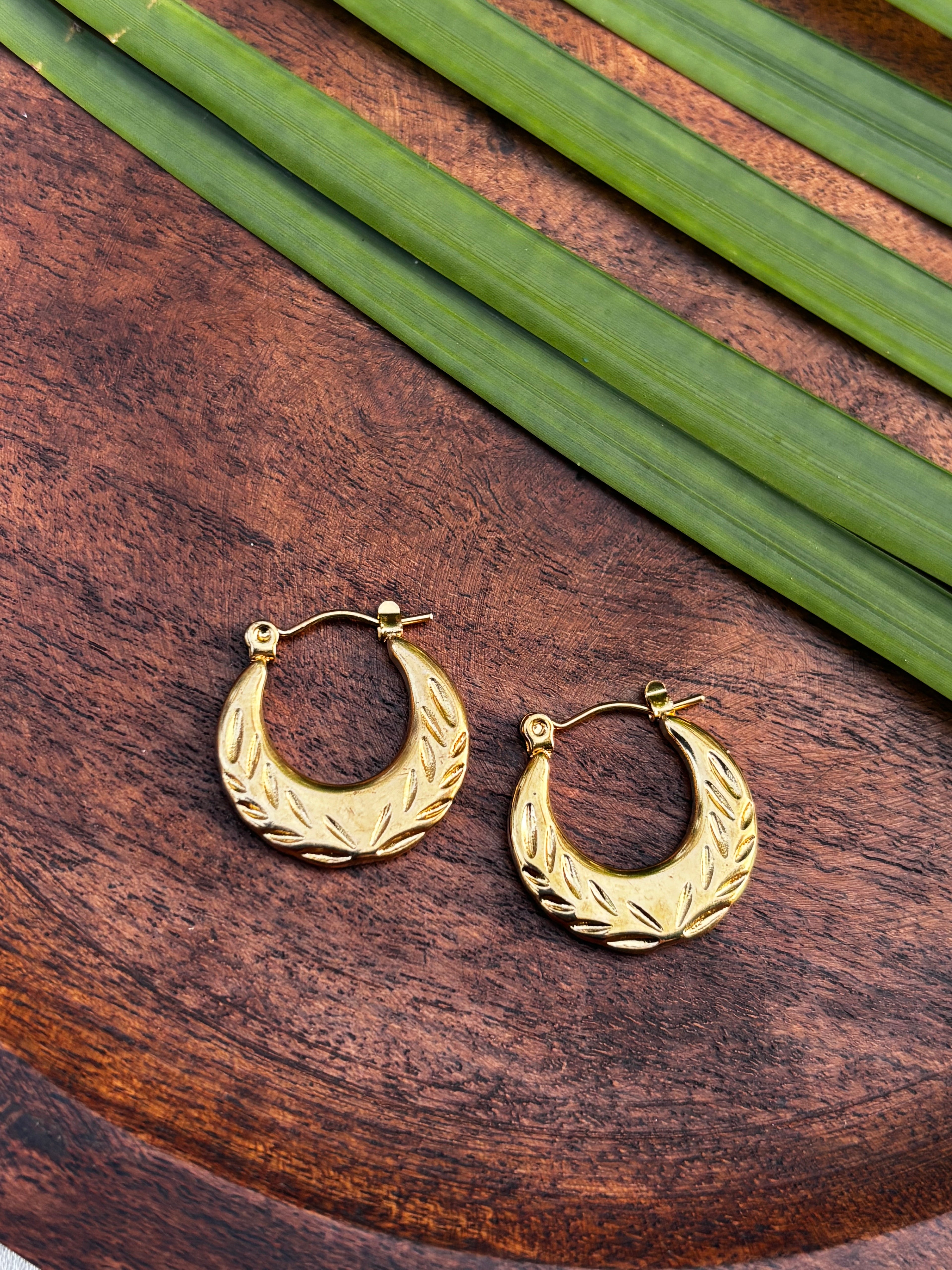 ANTITARNISH MINIMAL EARRING