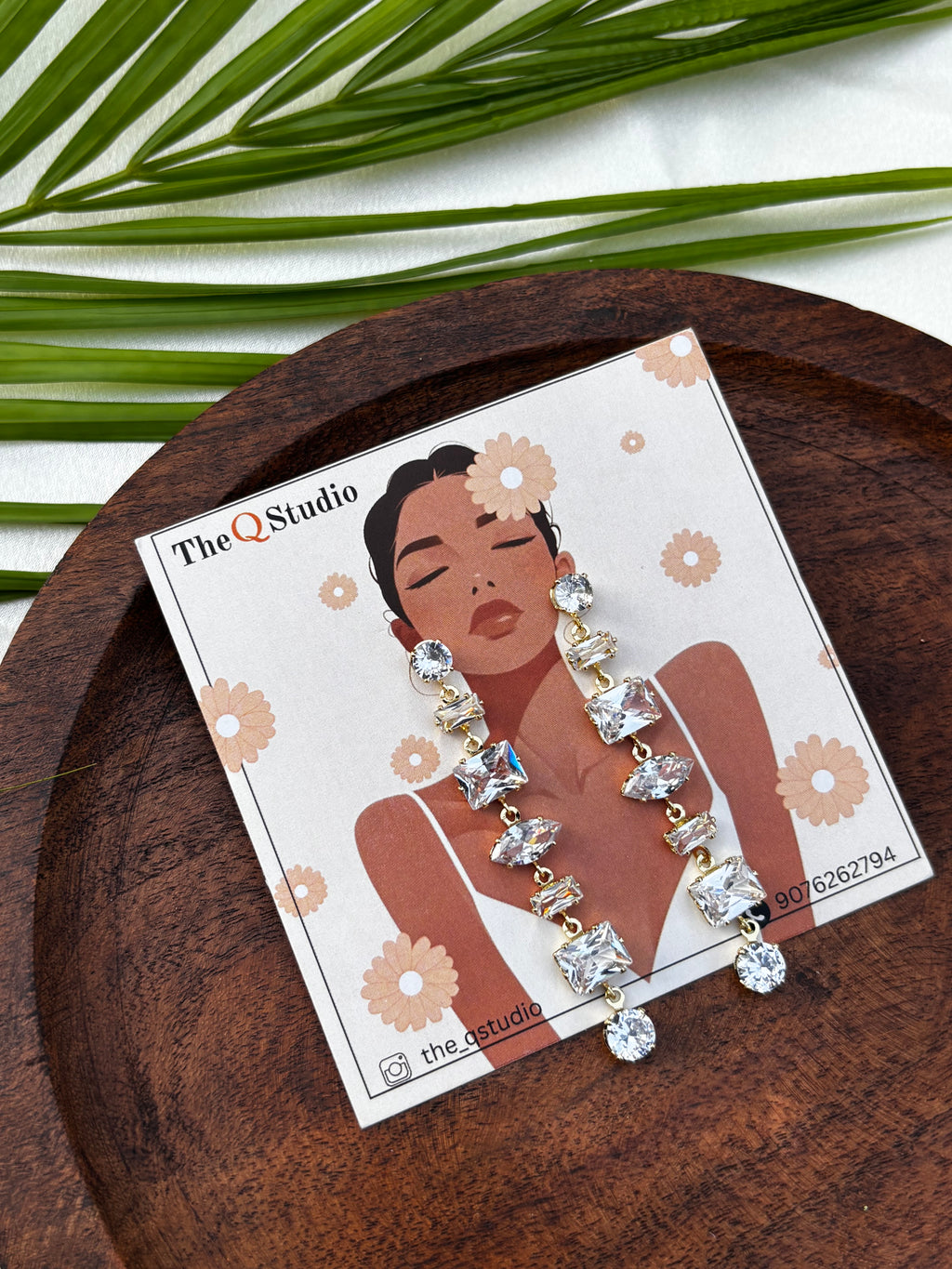 WHITE DIAMOND LONG EARRING