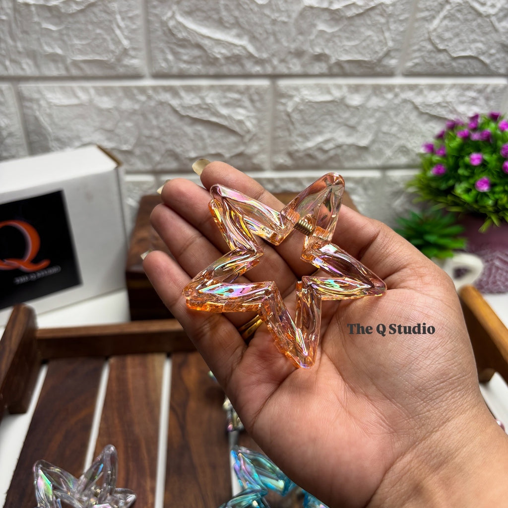 TWINKLE STAR HAIR CLAW CLIP