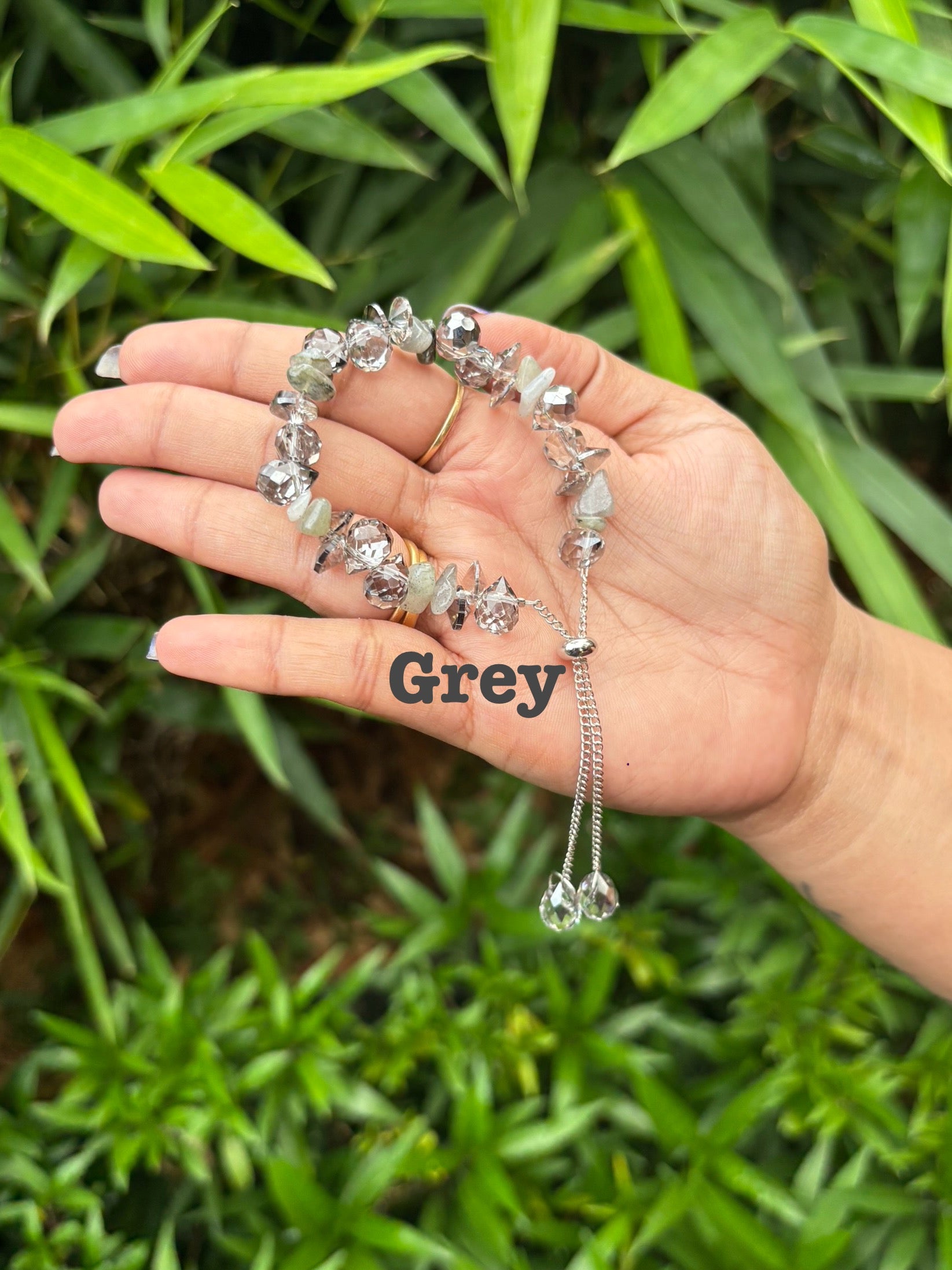 CRYSTAL BEADED ADJUSTABLE BRACELET