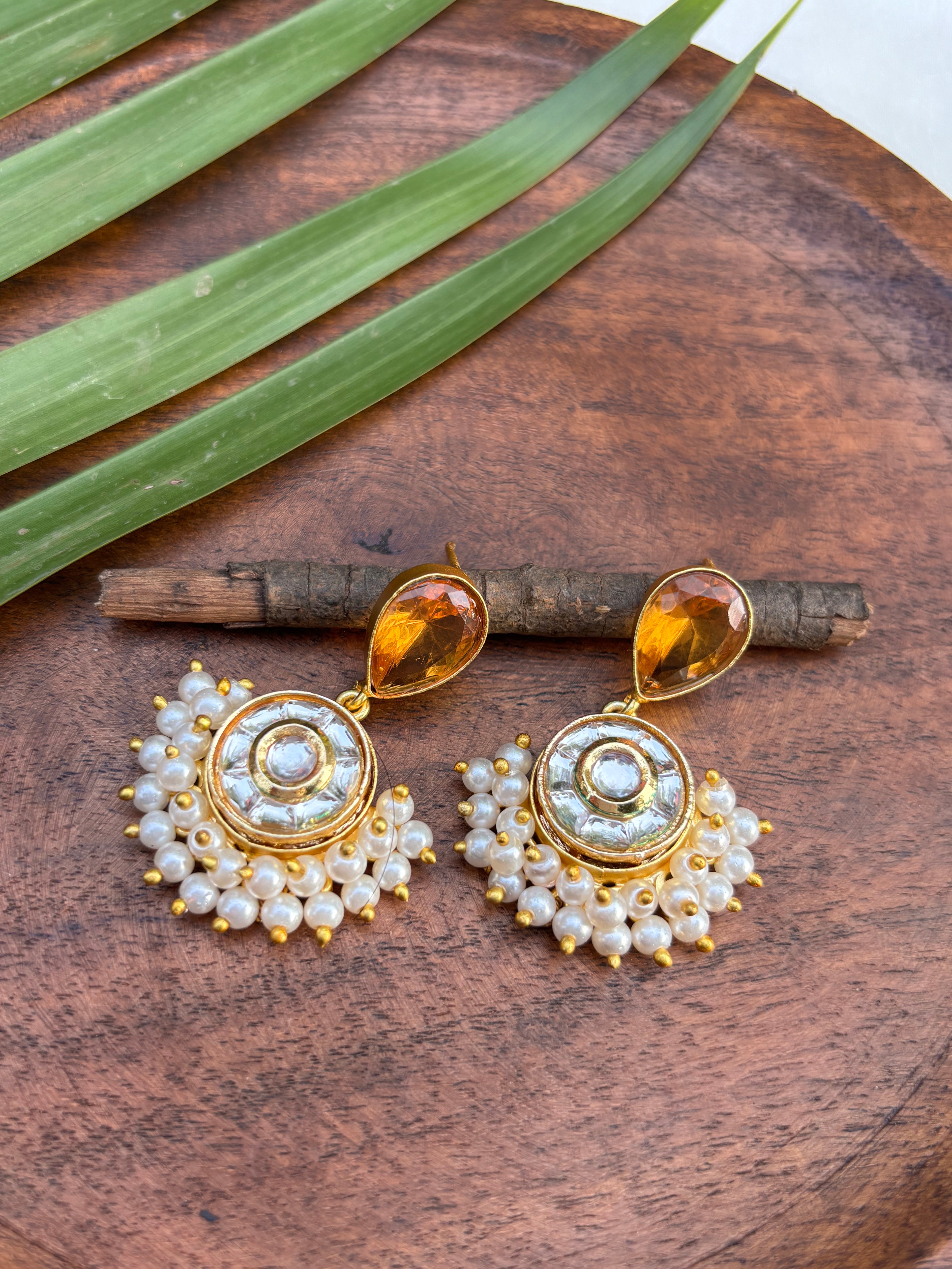 KUNDAN STONE WITH PEAL DETAILING EARRINGS