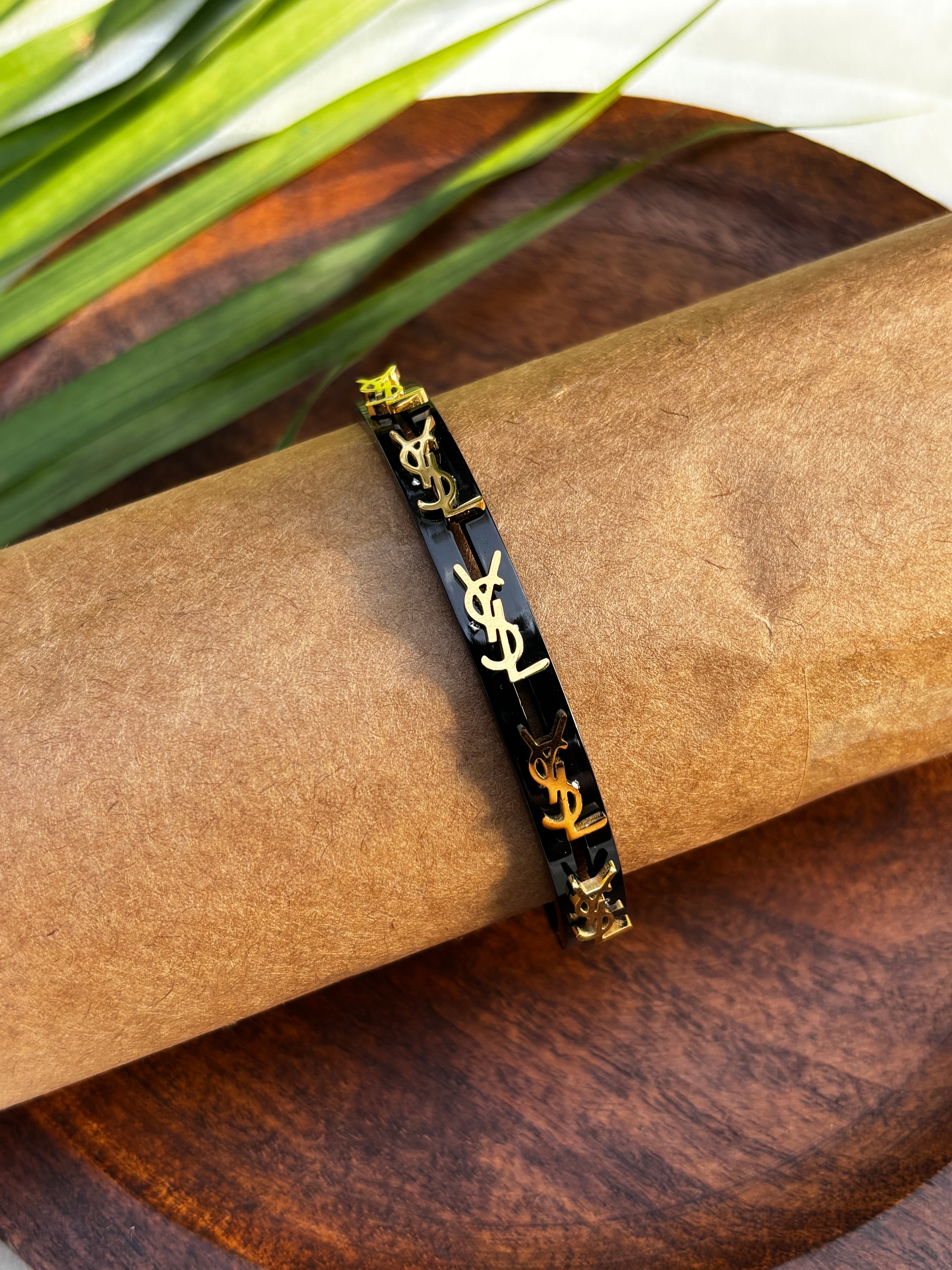 ANTITARNISH BLACK GOLD KADA