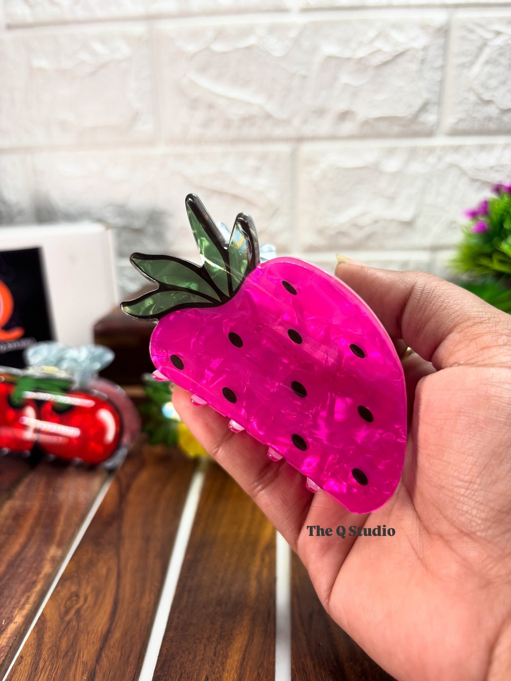 FRUIT HAIR CLAW CLIP