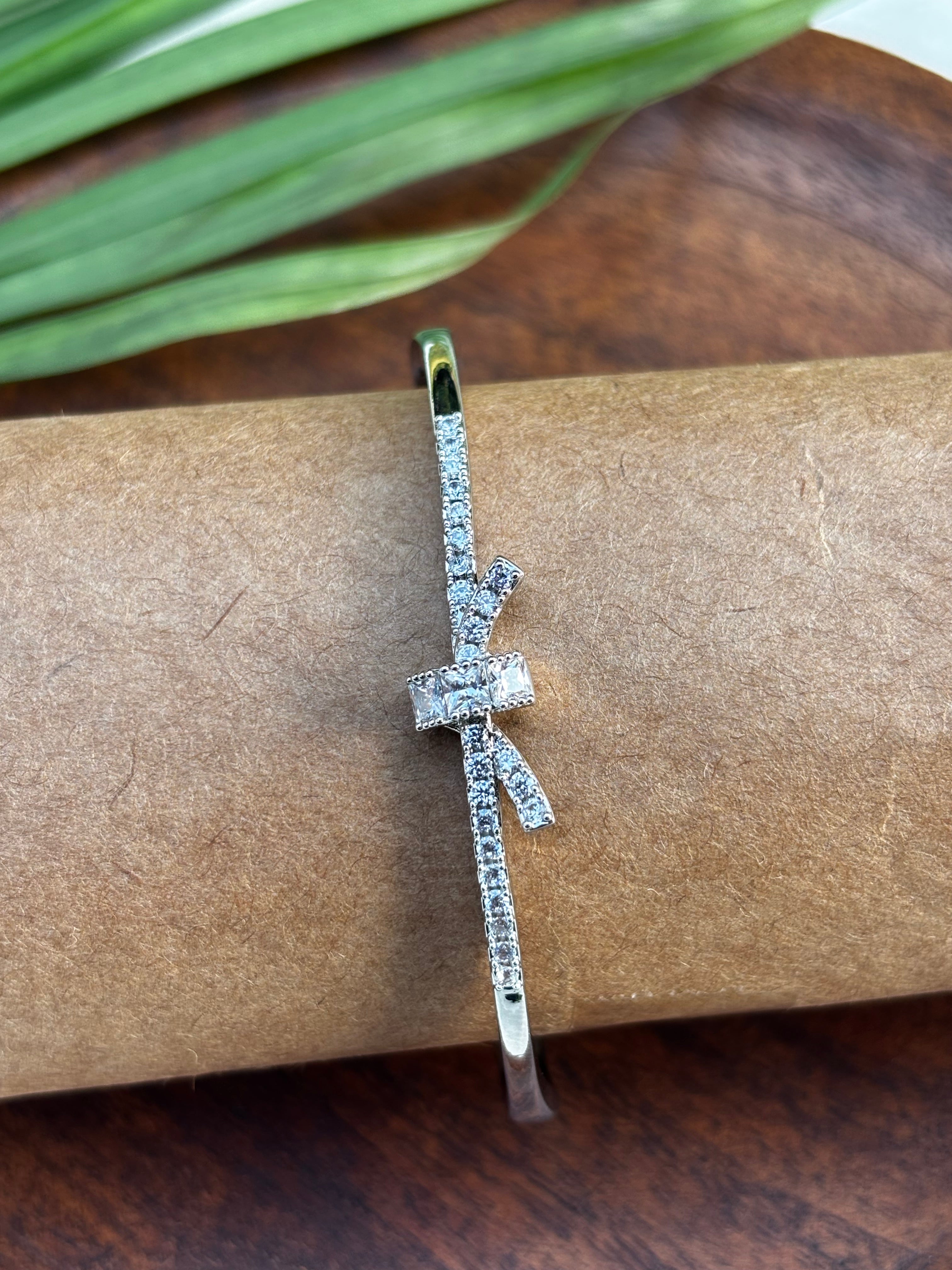 ANTITARNISH SILVER AD KNOT KADA