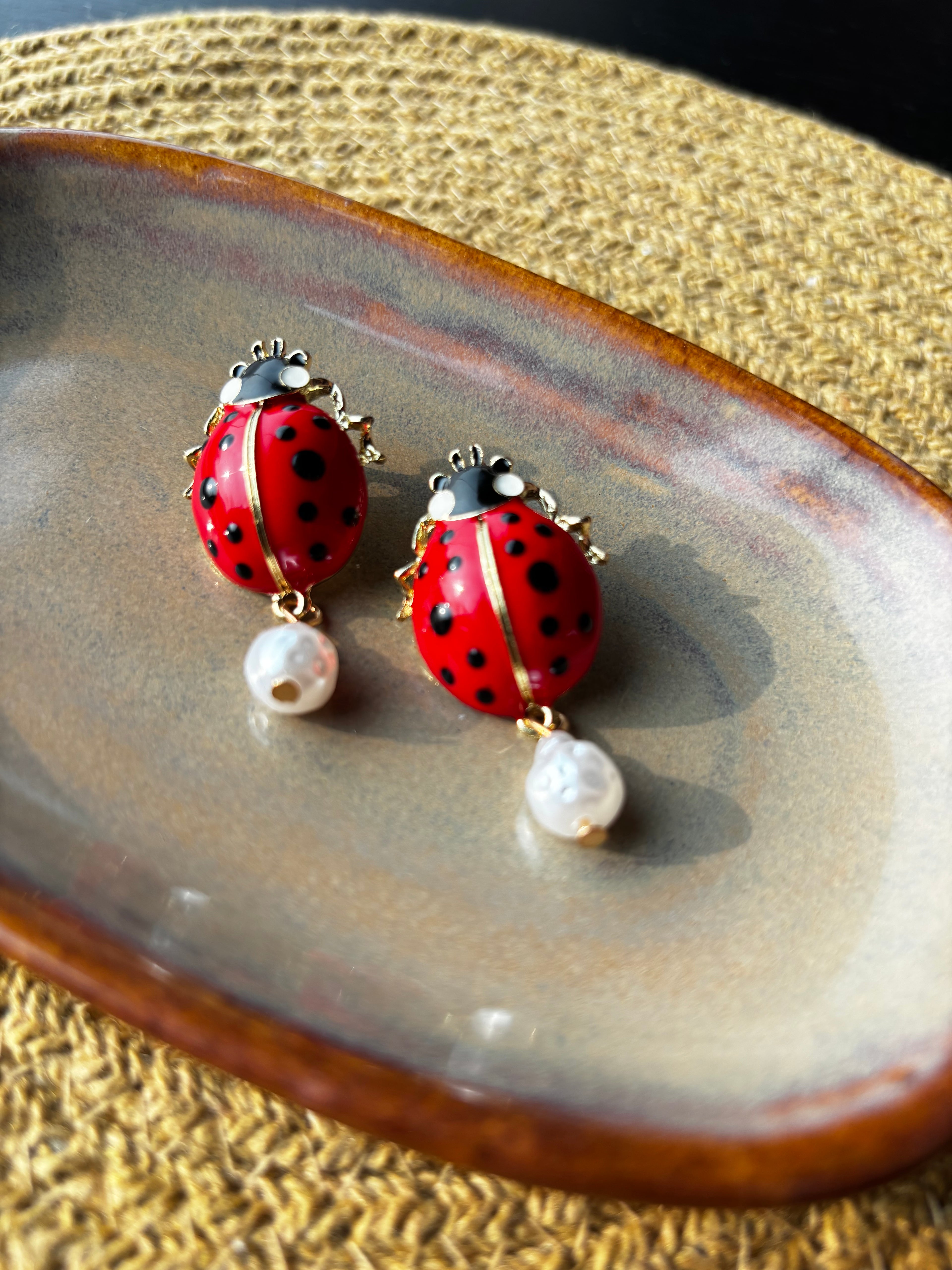 MR. BUG EARRING