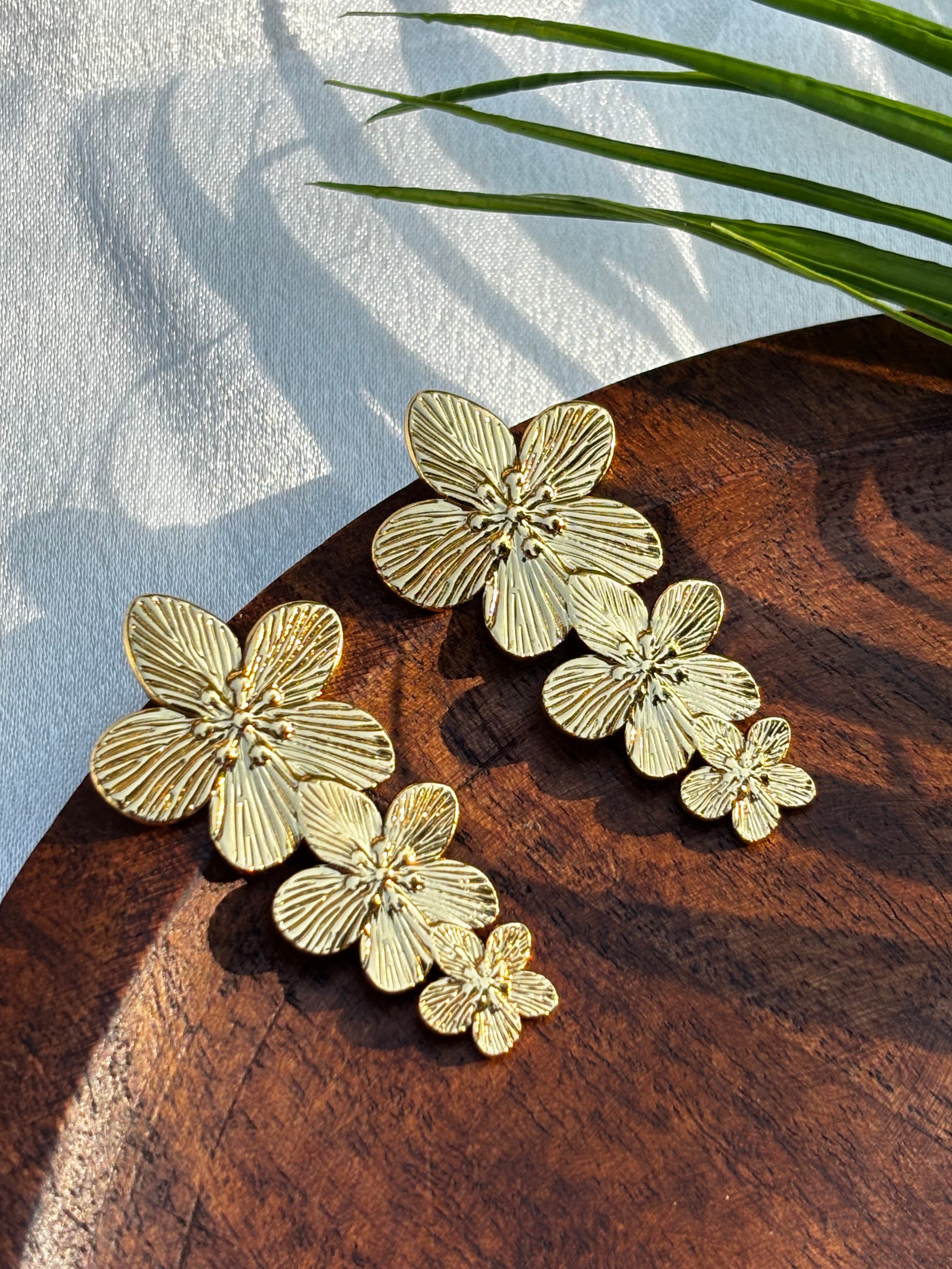 ANTITARNISH FLOWER EARRING