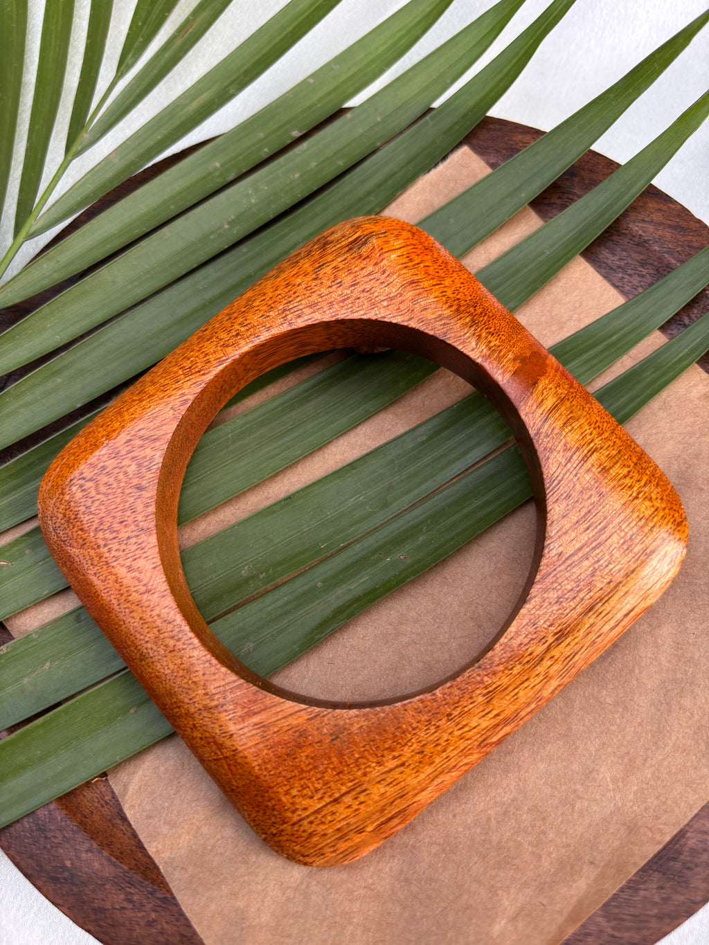 WOODEN HAND STACK (Set of 3)