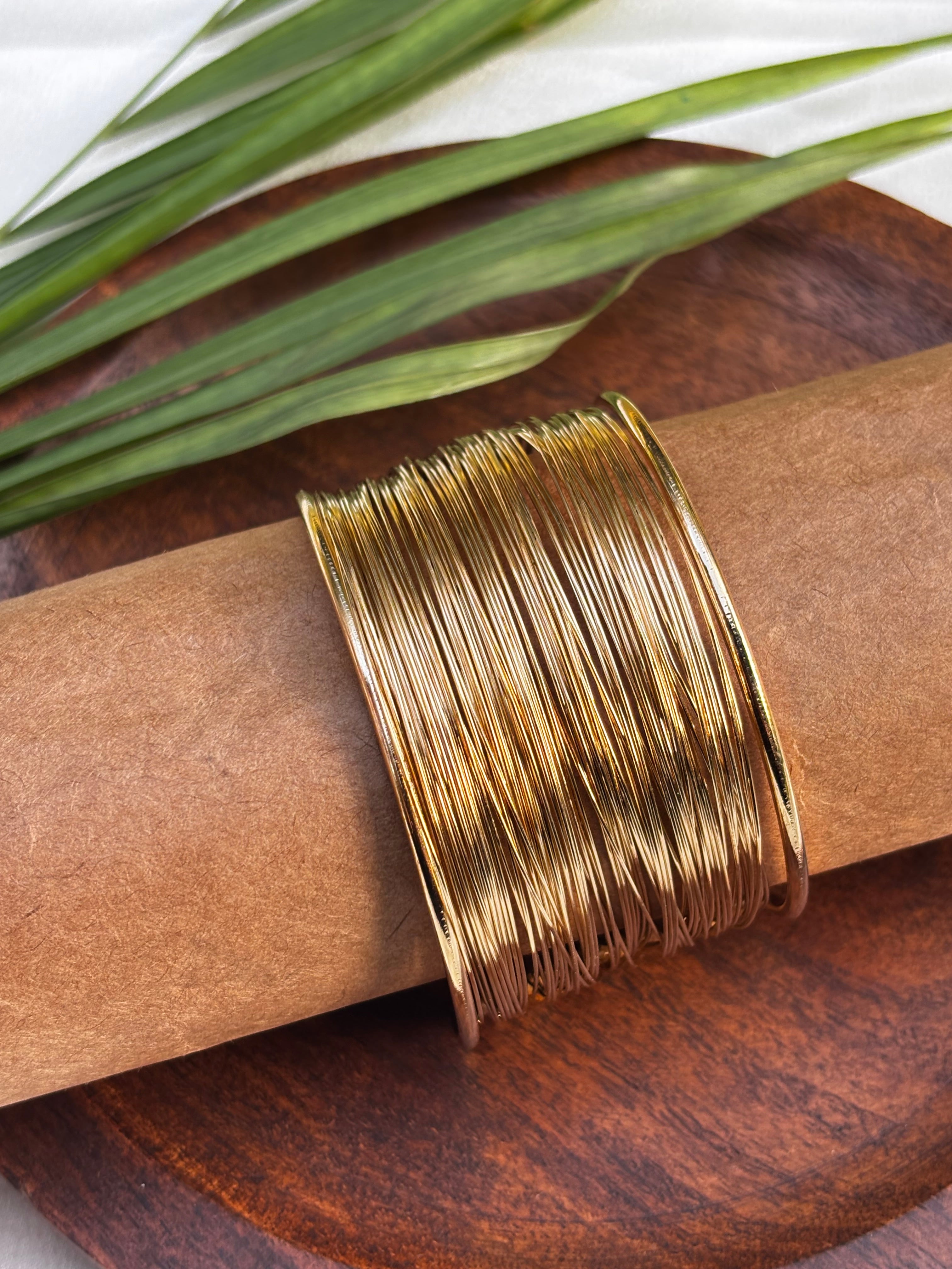 ANTITARNISH WIRED CUFF