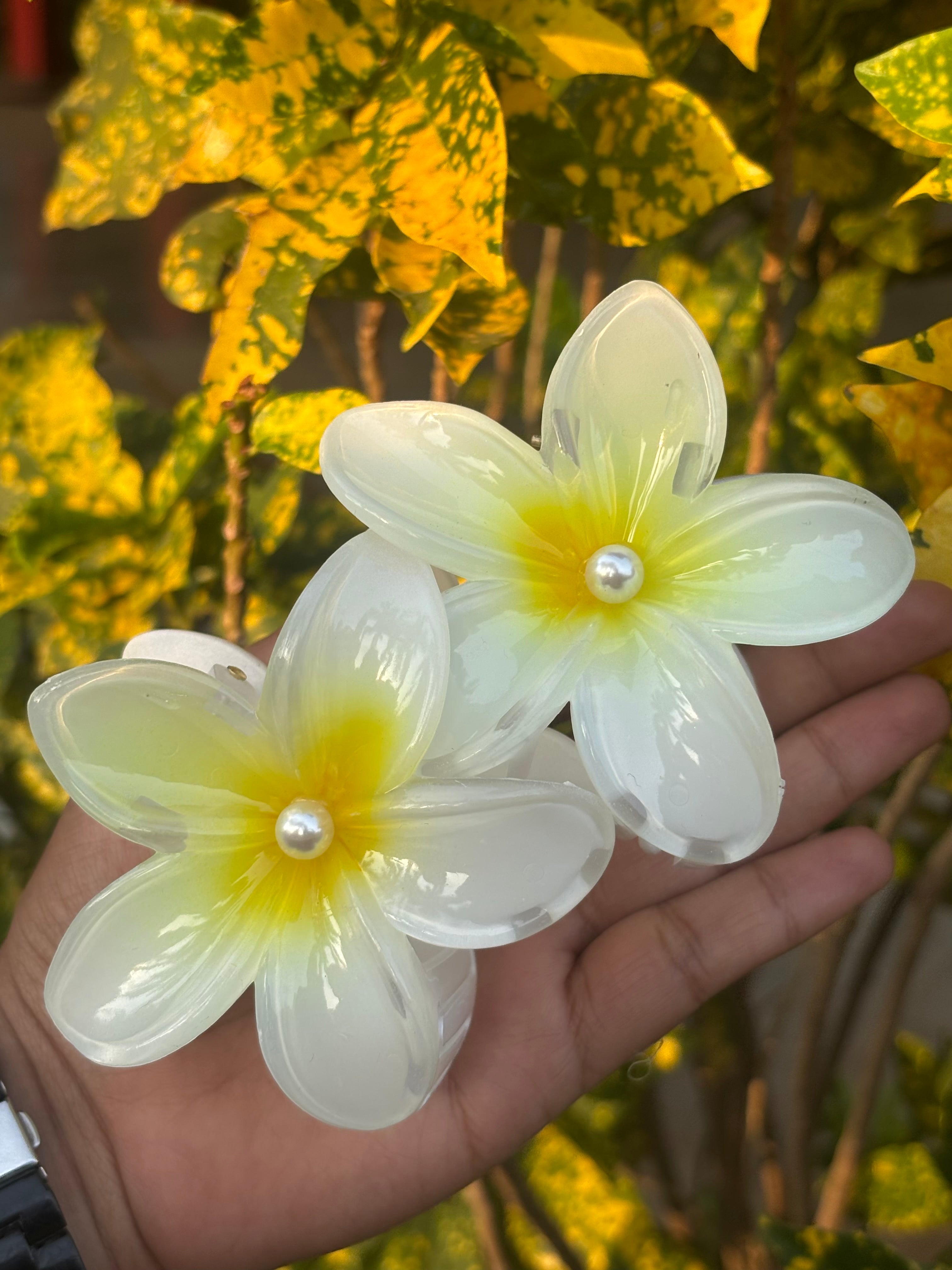 JASMINE FLOWER HAIR CLIP