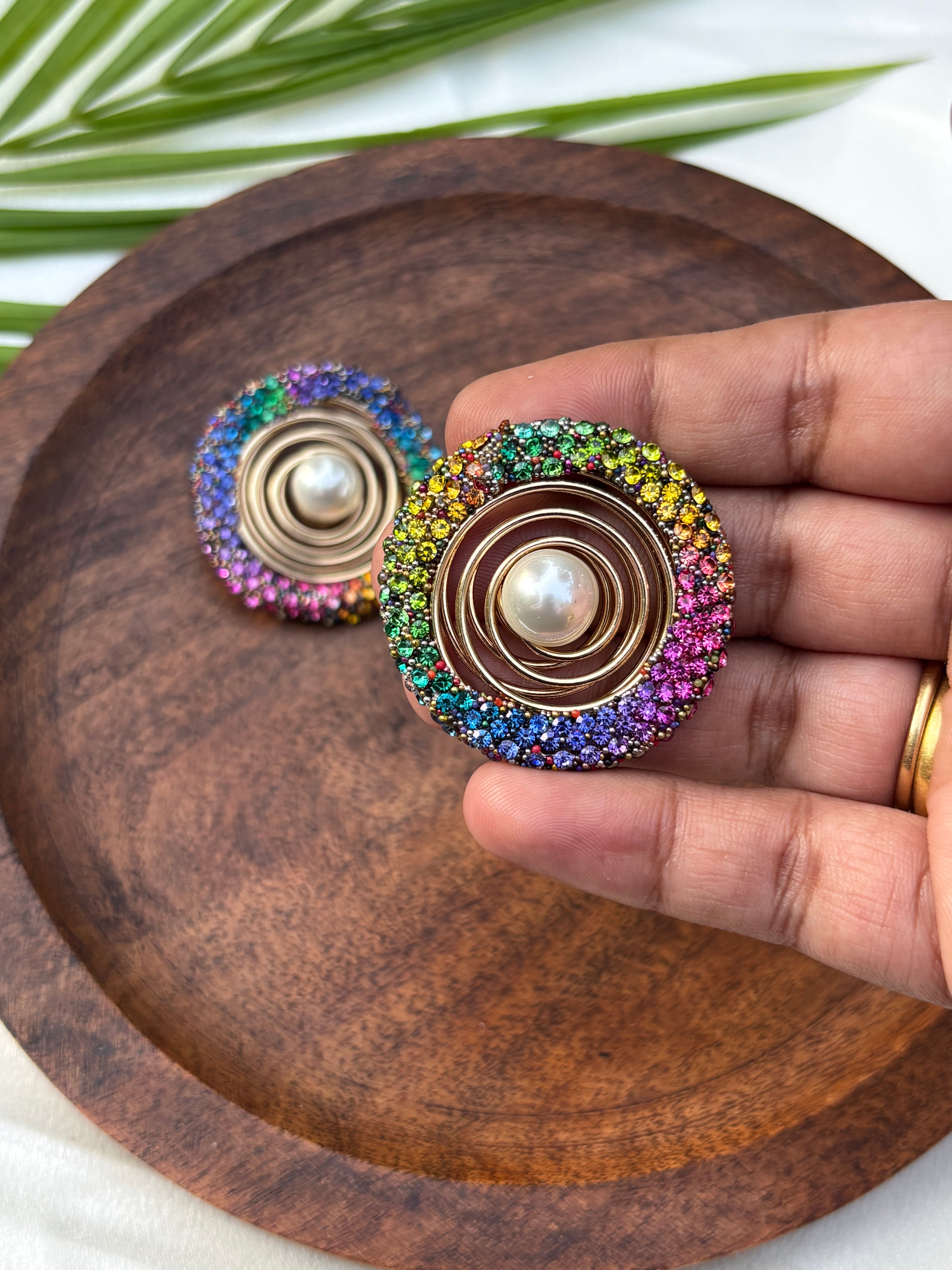 UNICORN SPIRAL STUD