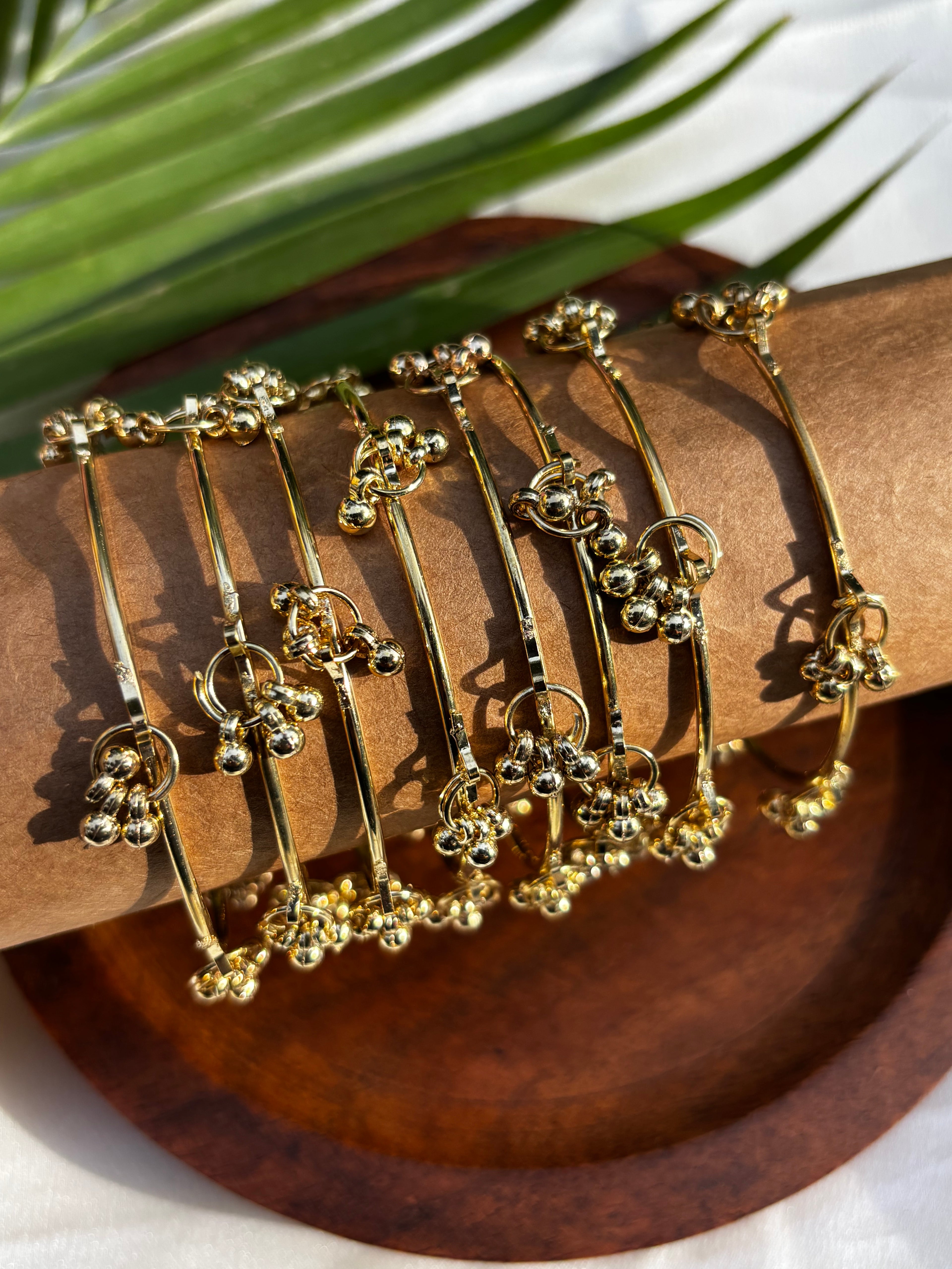 KASHMIRI BANGLE (SET OF 8)