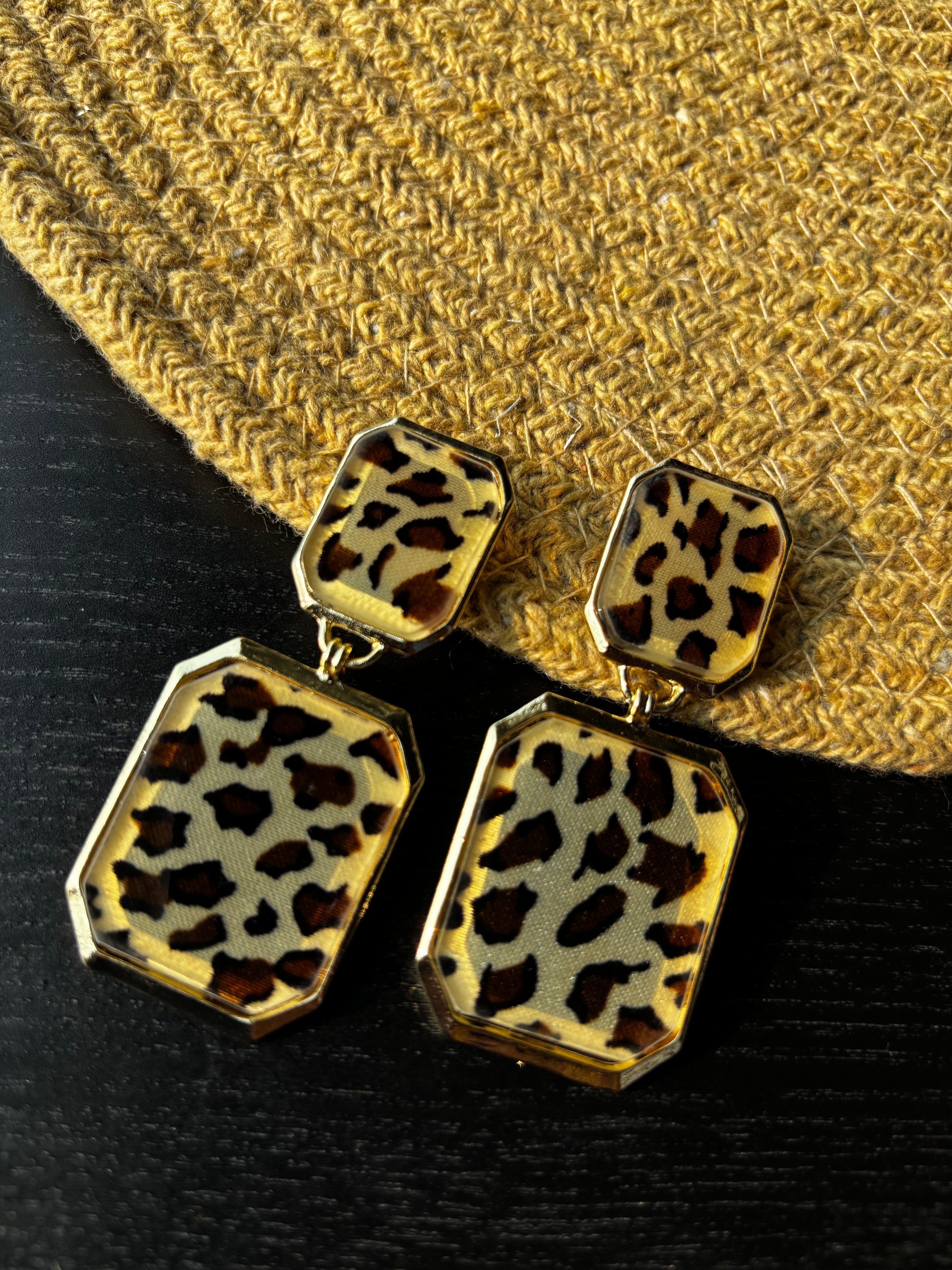 SAFARI SIREN EARRING
