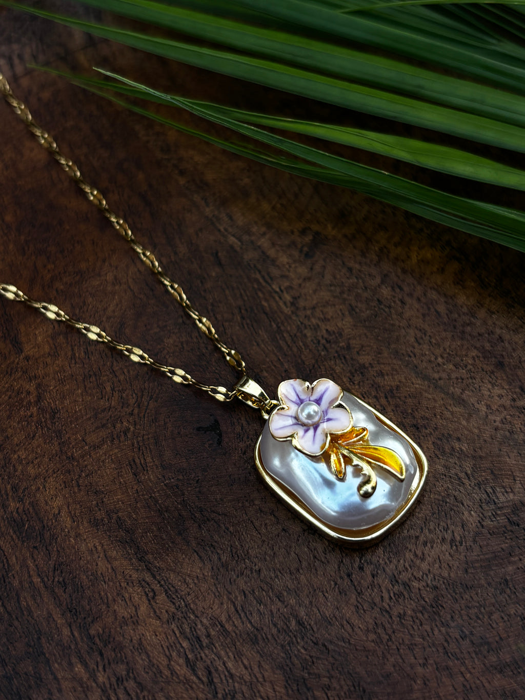 ANTITARNISH FLOWER PENDANT CHAIN NECKLACE