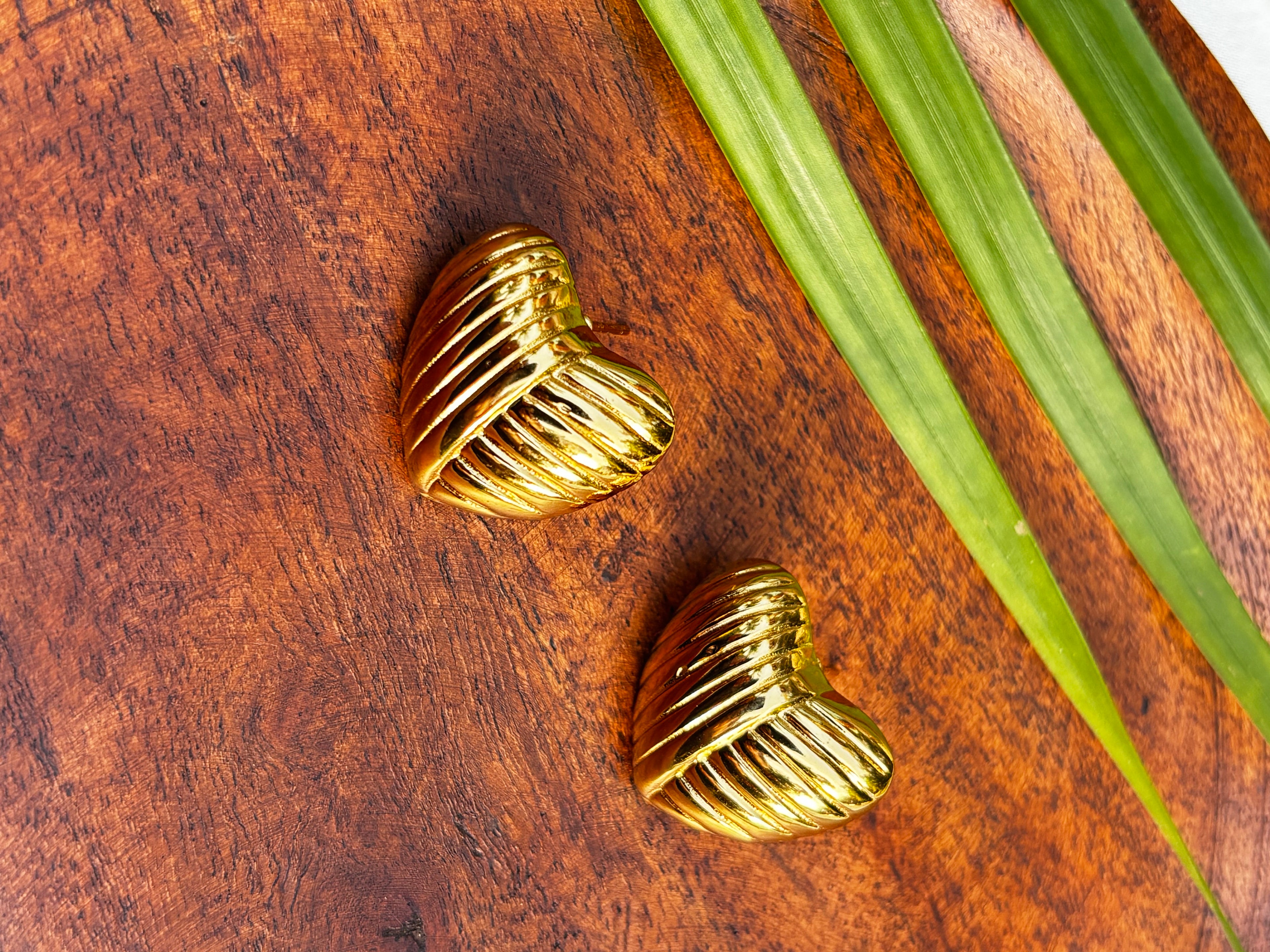 ANTITARNISH HEART EARRING