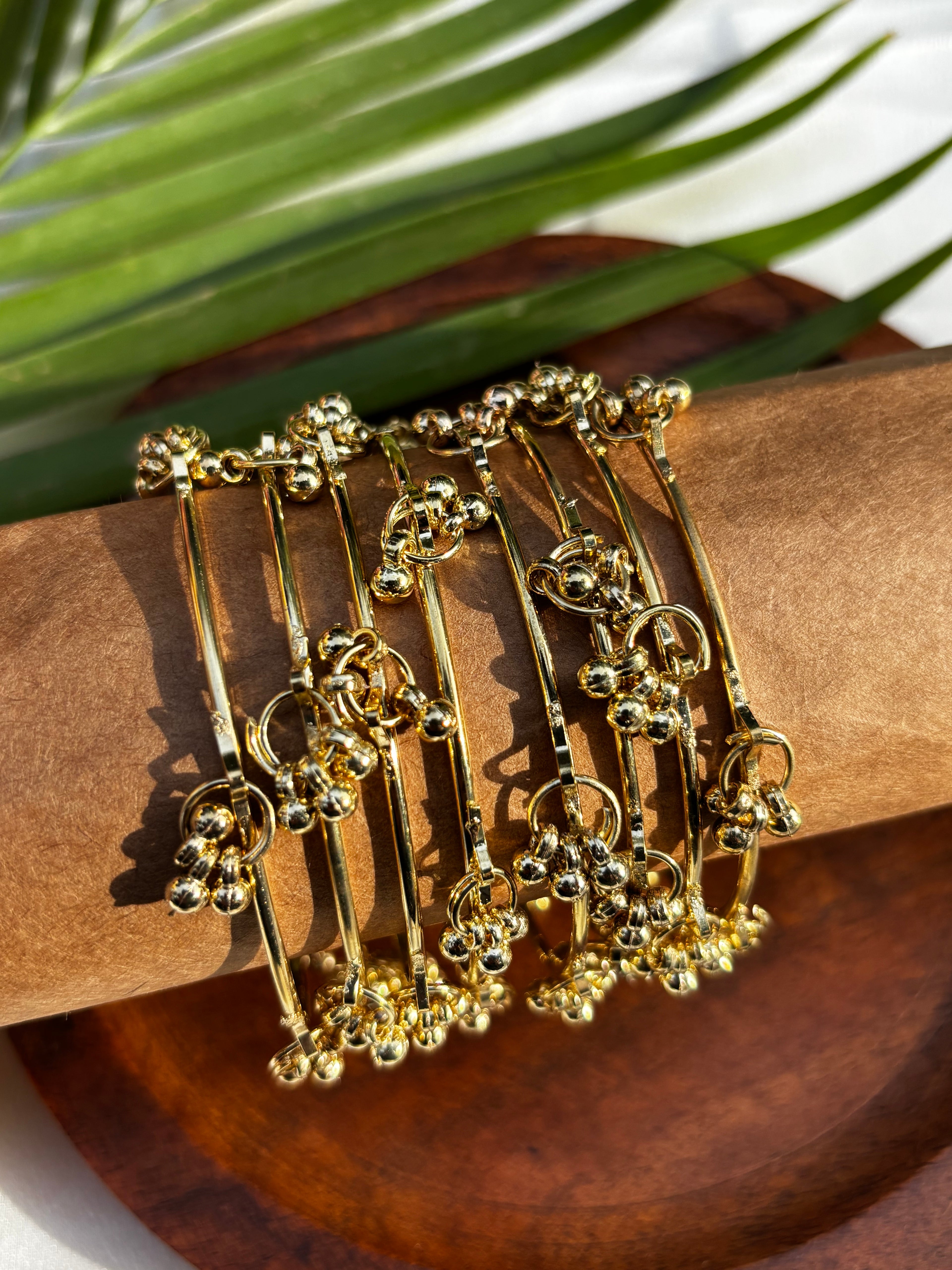 KASHMIRI BANGLE (SET OF 8)