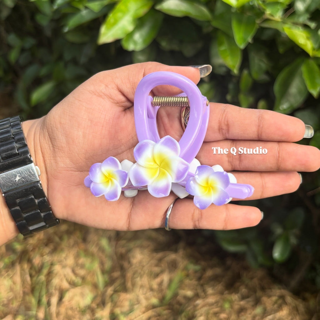 PINWHEEL FLOWER HAIR CLAW CLIP