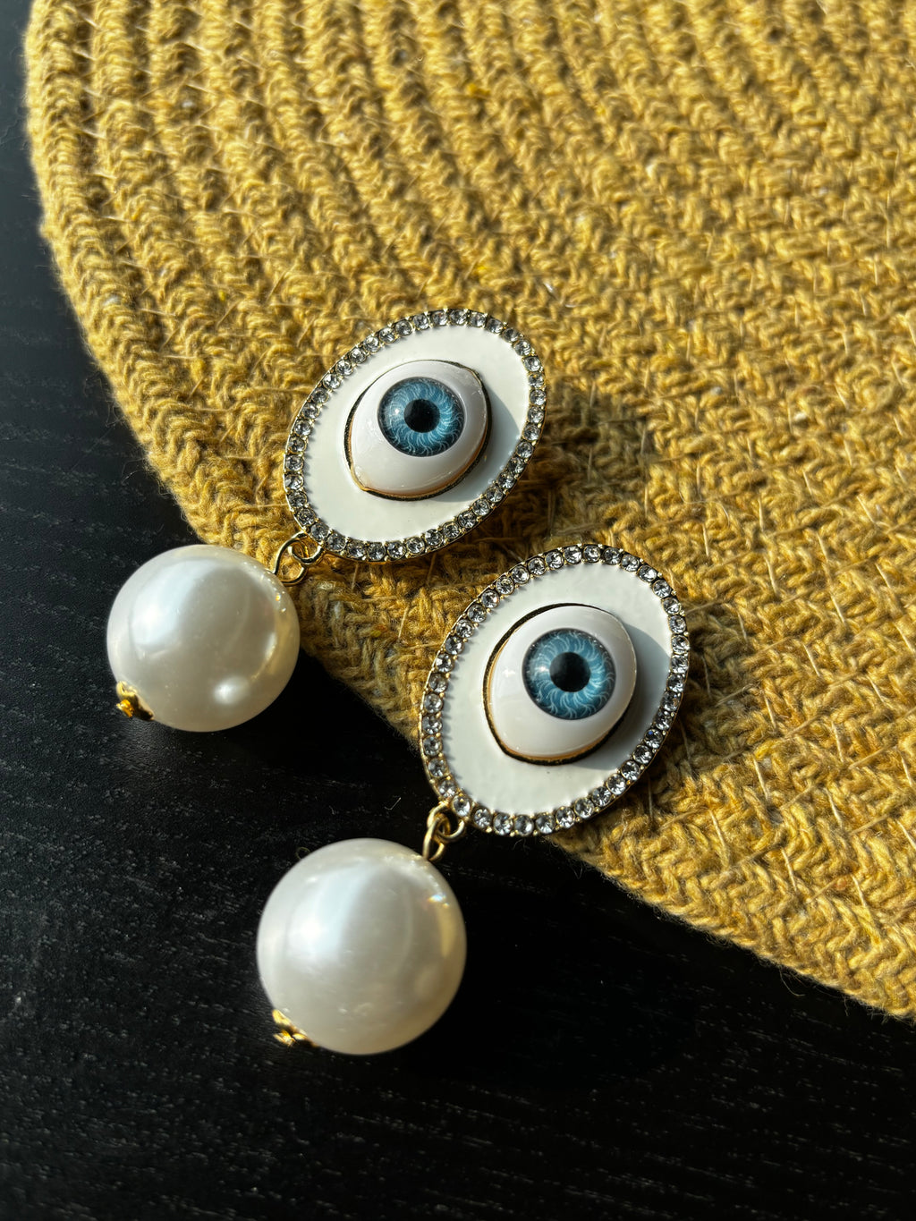 AURA SHIELD EARRING