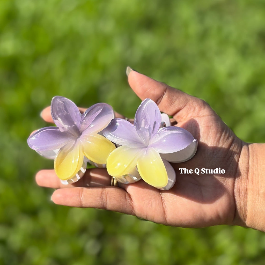 OMBRE FLOWER HAIR CLAW CLIP
