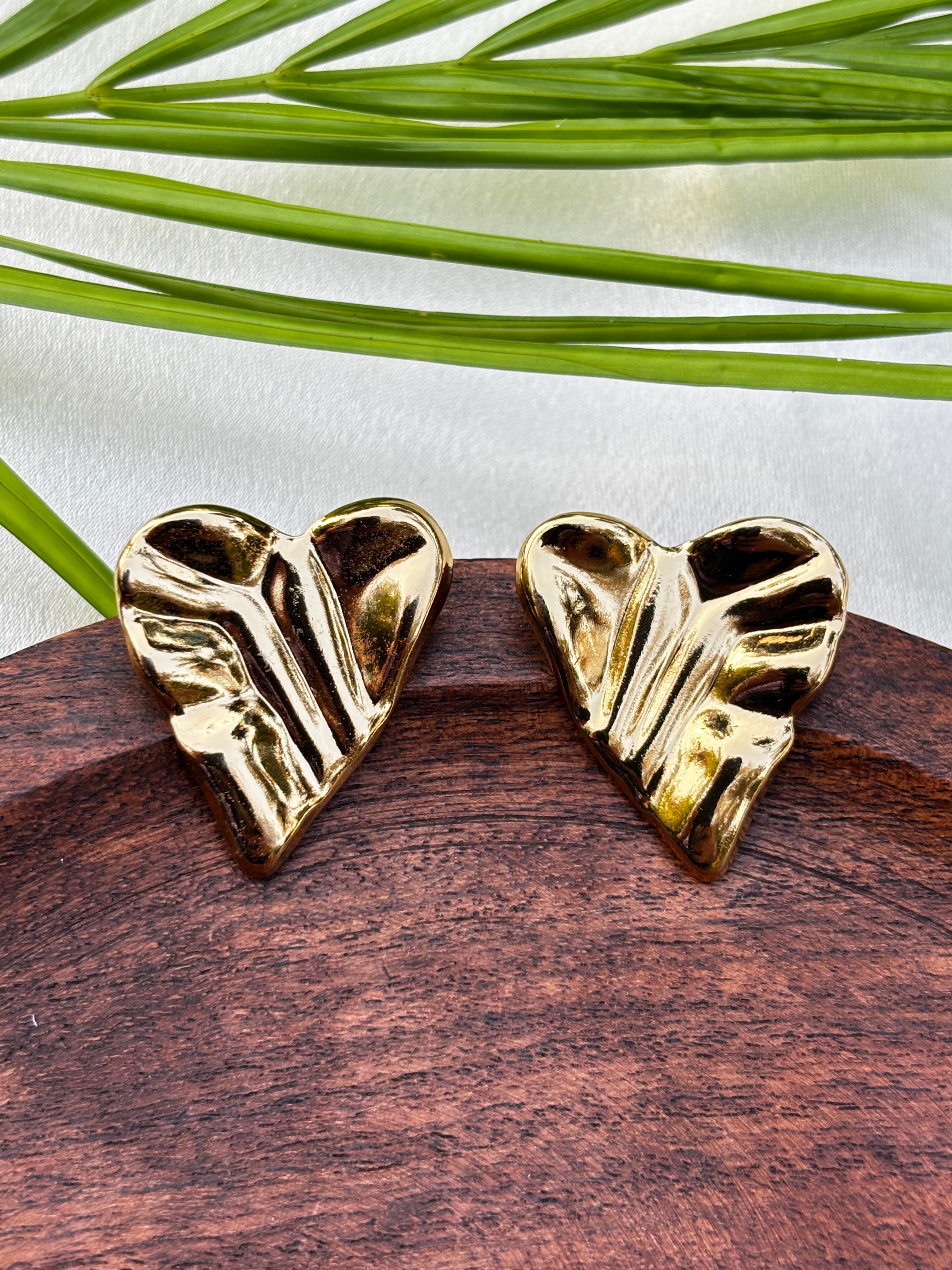 ANTITARNISH HEART EARRING