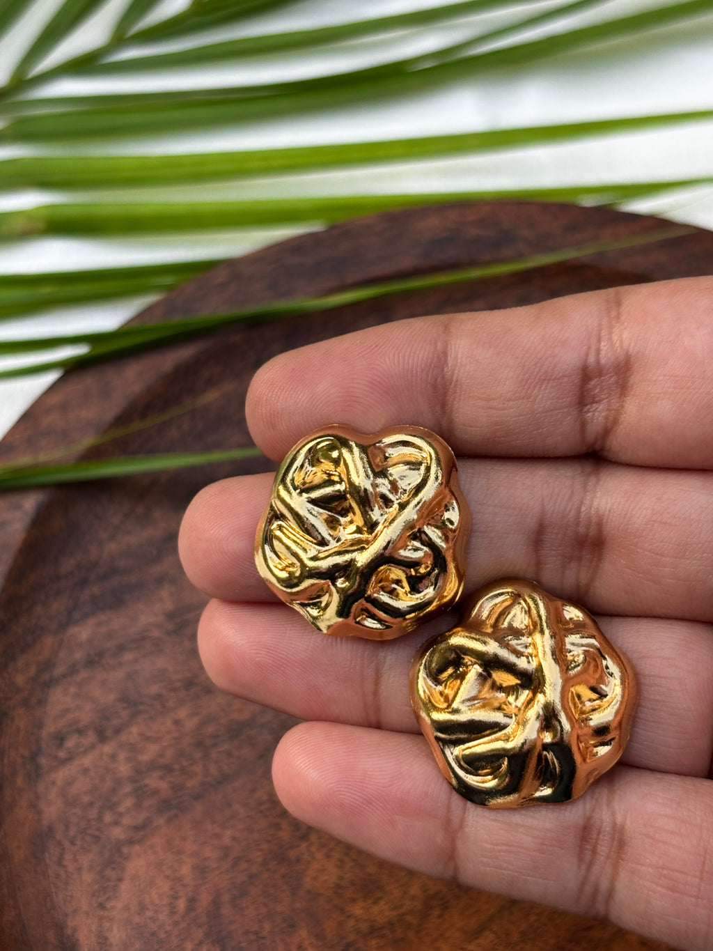 ANTITARNISH STUD EARRING