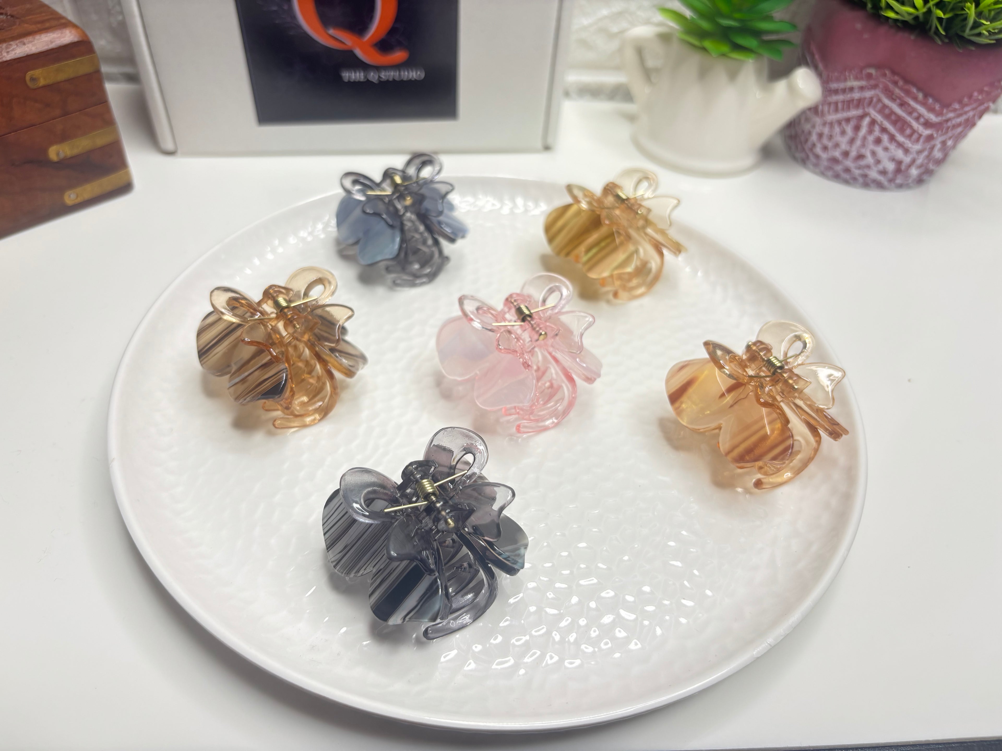 BUTTERFLY HAIR CLAW CLIP